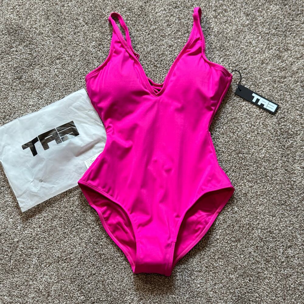 TA3 Plungey Shaping Slimming Swimsuit NWT Size XS Short Tummy Control $188 Pink